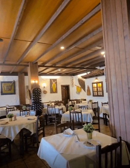 mesón del norte interior 1