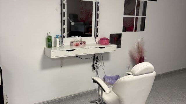 beauty and nails interior 1 comprimida
