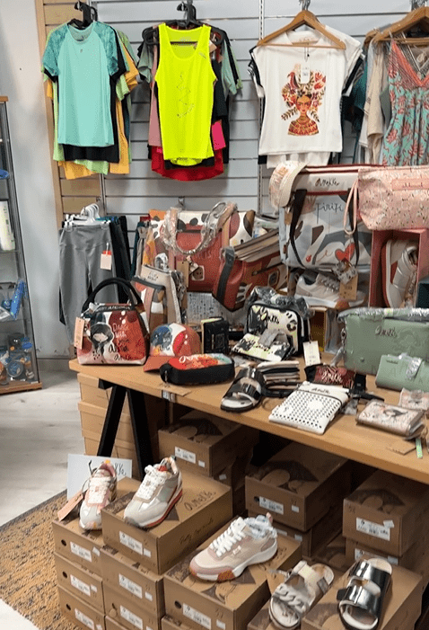 bnt interior 2
