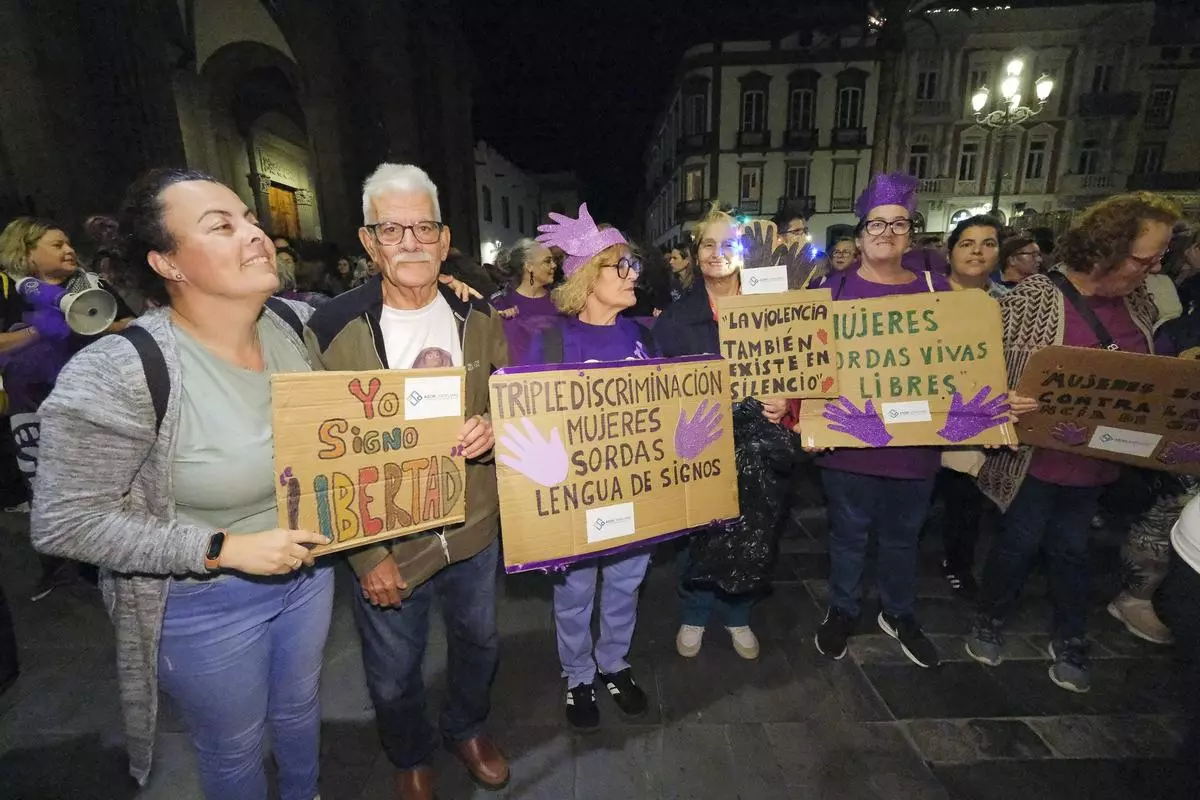 Manifestaciones del 25N en Canarias: así te la hemos contado