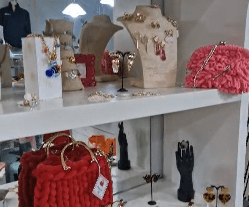 luisa fashion interior 3